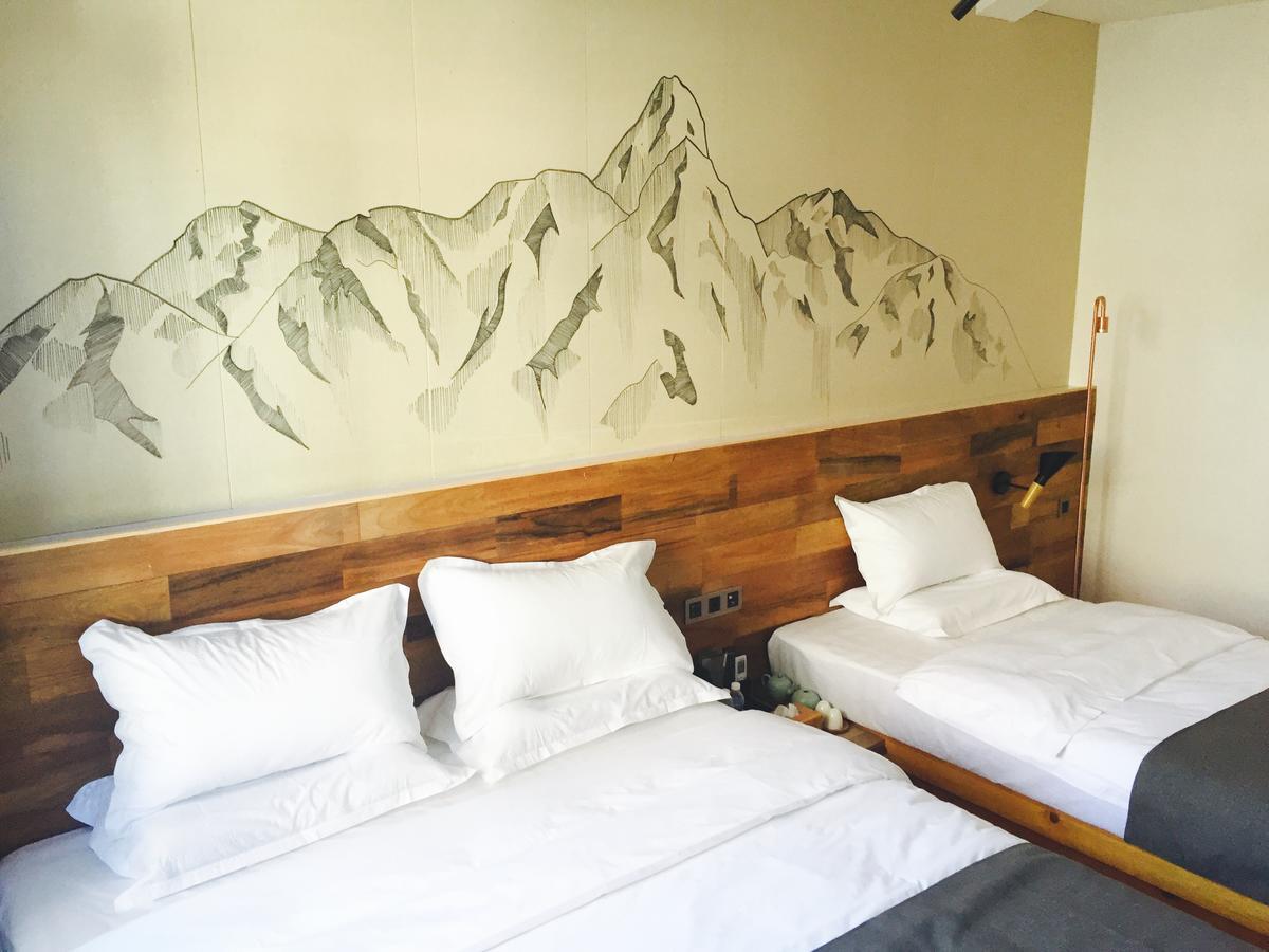 Lijiang Shuhe Travelling Hotel Экстерьер фото